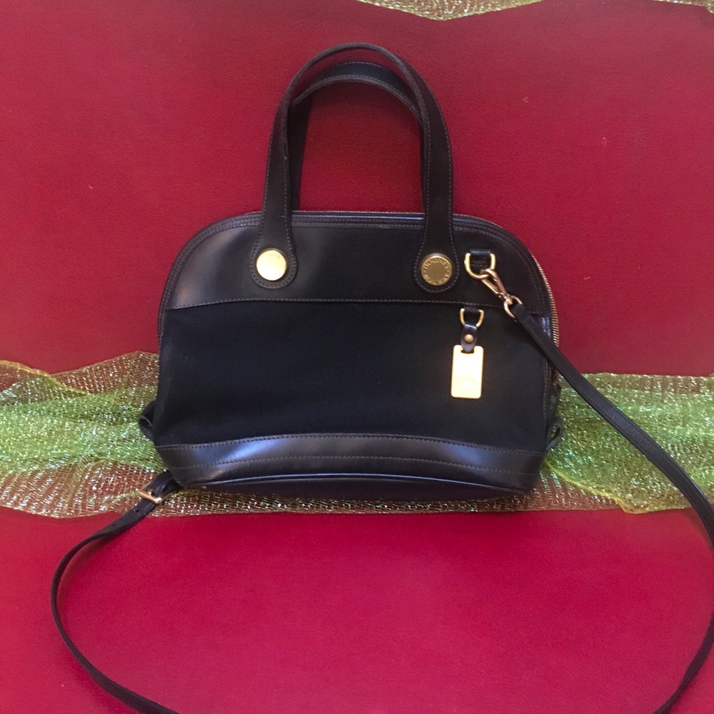 Black Dooney Bourke crossbody purse.